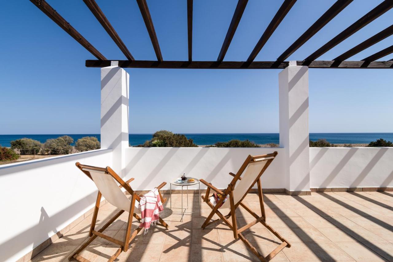 The "Perfect Beach House" Villa Lakhania Exteriör bild