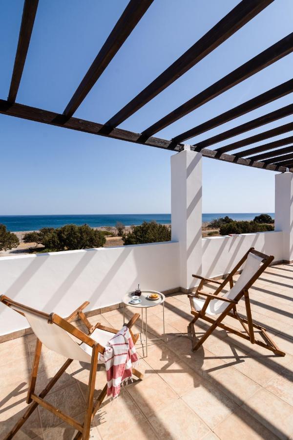 The "Perfect Beach House" Villa Lakhania Exteriör bild